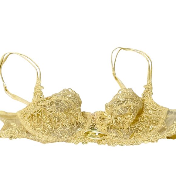LISE CHARMEL Lace Bra 38C Yellow Underwire Unlined AC3013 Lace Embroidered